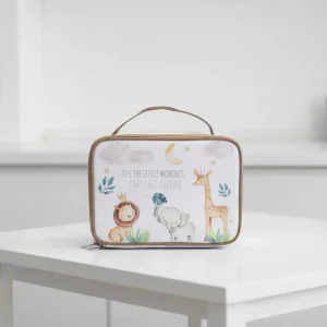 Children’s lunch bag with giraffe, lion and elephant illustration and the quote “It’s the little moments that last forever” on the front.